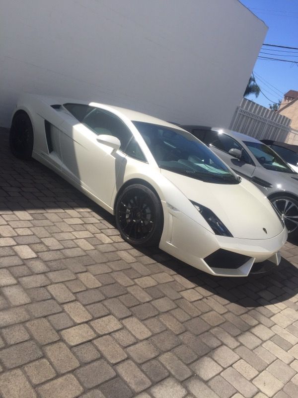 Vinyl wraps, Car wraps. Exotic car wraps.