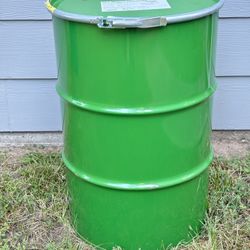 Storage Barrel w/ Lid