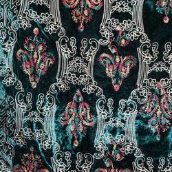 Velvet Shawl 