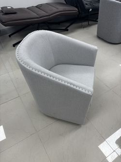 Customer Chair (Light Gray)