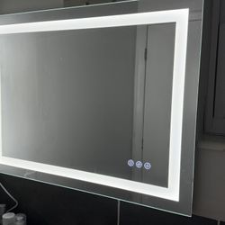Bathroom Mirror With Light