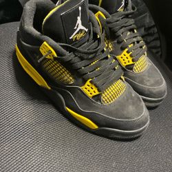 Yellow Thunder Size 8’5