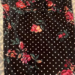 Black Polka Dot Floral Skirt 1x Like New
