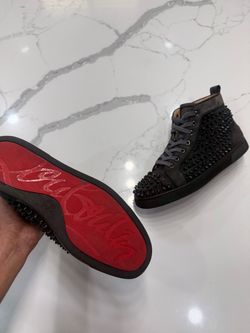 Red bottoms NEED GONE