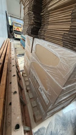 Armstrong 756A Fissured Ceiling Tiles – 2’ x 2’