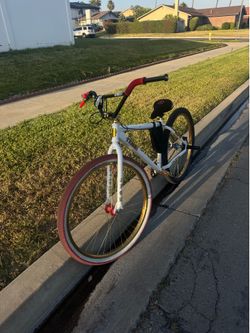 Throne bike