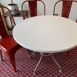 Set Of 4 Pcs 3 Chair 1 Table 36 Dia. All Metal.