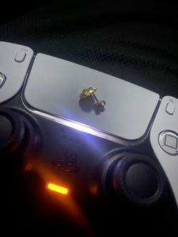 Gold Nugget Earrings GOOD CONDITION ‼️