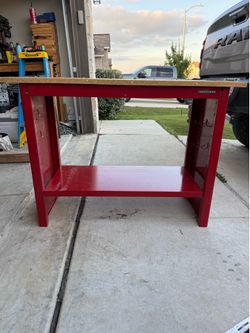 Craftsman work Bench