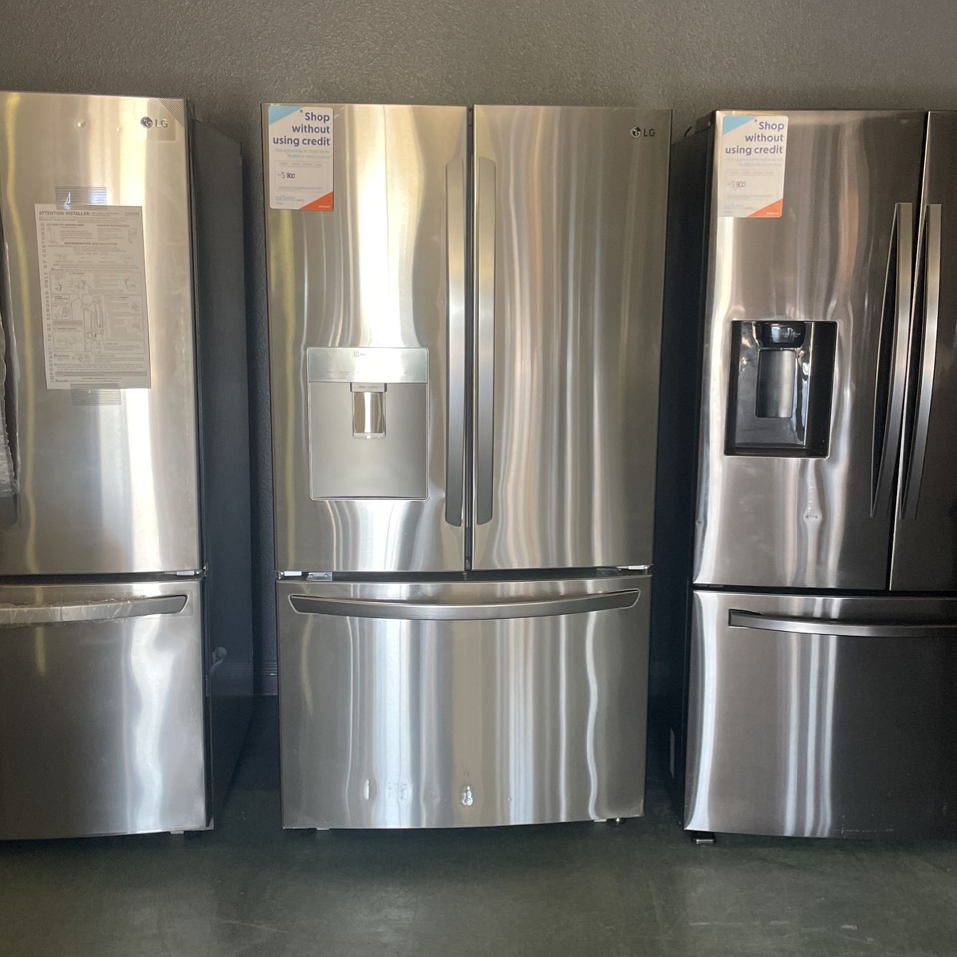 L G Stainless Steel French Door Refrigerator With Water And Ice Dispenser‼️