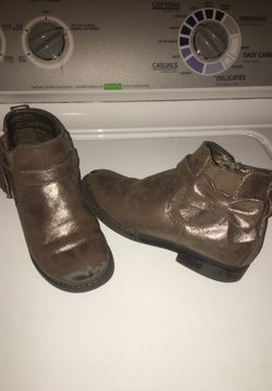 Girls boots size 12