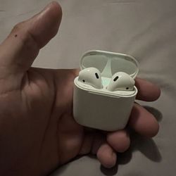 Apple AirPods