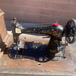 Singer Sewing Machine Table