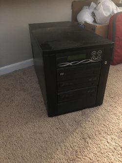 DVD CD duplicator with a stack