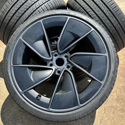2026 Tesla Model 3 Performance 20" Warp Wheels Pirelli NEW 100% ALL SEASON TIRES