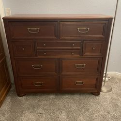 Large Tall Wood Dresser Chest of Drawers 50”x18”x45”