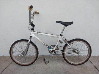 1985 Redline 600c Old School BMX Racing Bike 20 Bicycle for Sale in Houston TX OfferUp
