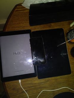 2 ipads & 1 iphone6