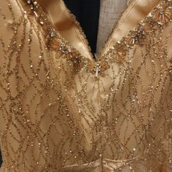 Dress For 15 Añera Court