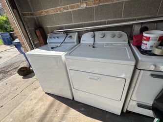 Washer and Gas Dryer