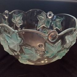Mikasa Crystal Bowl With Green Ivy Leaves 
