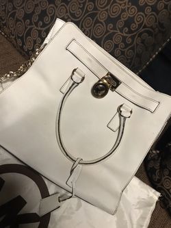 White MK Michael Kors purse bag
