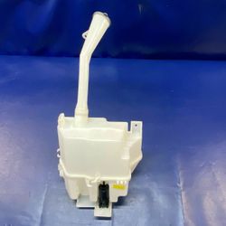 oem 2019-2020 QX50 WINDSHIELD WASHER RESERVOIR TANK BOTTLE W/ NECK