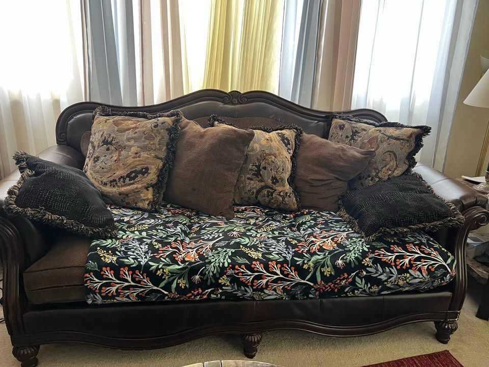 Brown 3 Piece Large Couch Set
