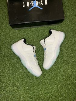 Jordan 11 Low Legend Blue Size9