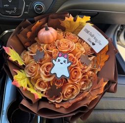 Fall Halloween Rose Bouquet with Ghost and Pumpkin