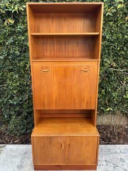 Vintage G-Plan Fresco Wall Unit/Hutch/Liquor Bar/Cabinet
