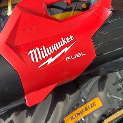 Milwaukee M18 Fuel Blower 