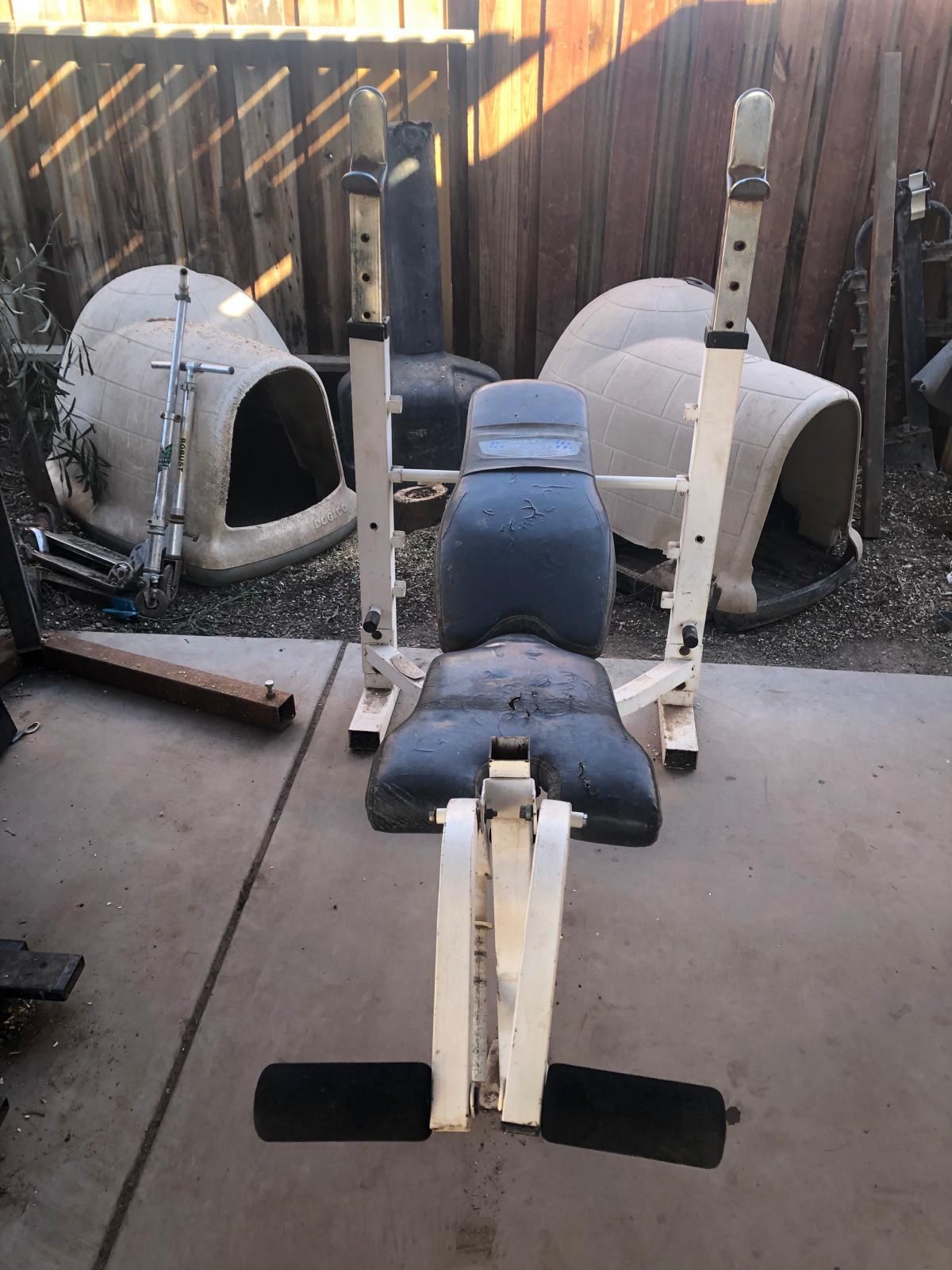 Weight Bench
