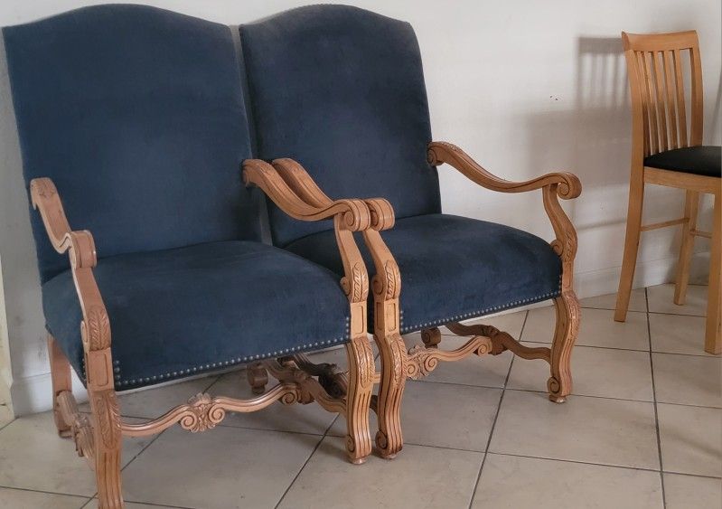 Lobby Or Reading Chairs - Blue 