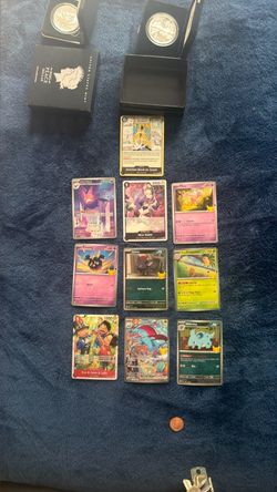 Mixed Pokémon & One Piece Trading Cards Lot