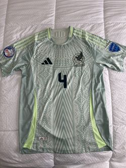E. Álvarez Mexico Away 23/24 Jersey