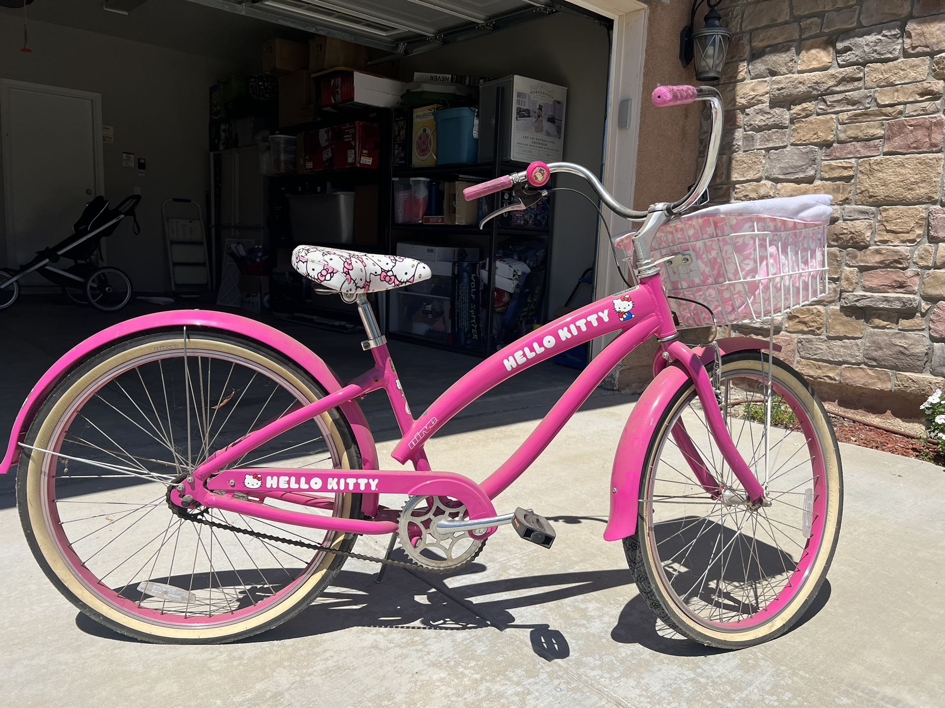 Adult Kitty Cycle Hello Kitty 50cm Kids Bike – Gift Playground