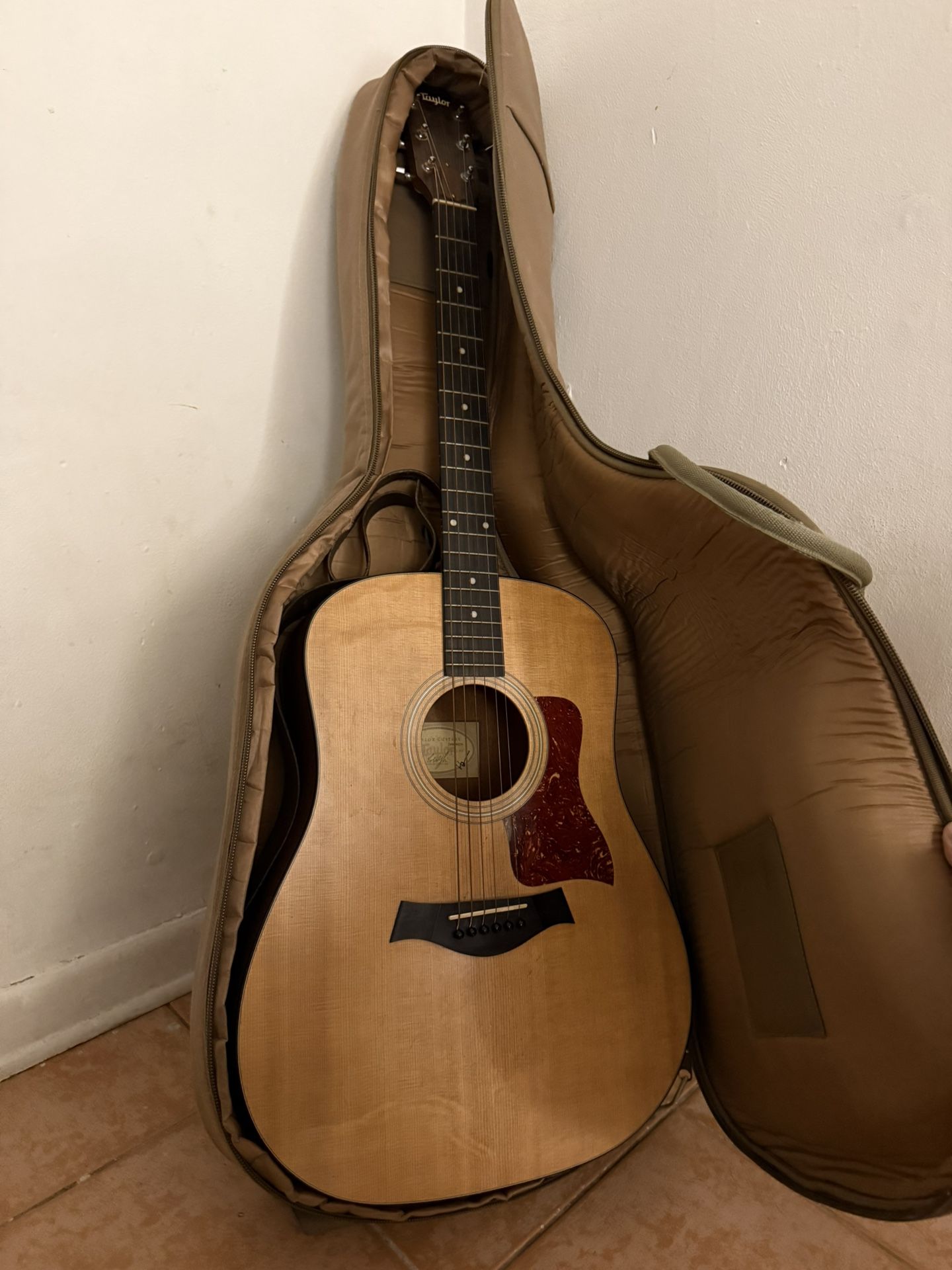 Taylor Acoustic Guitar With Bag
