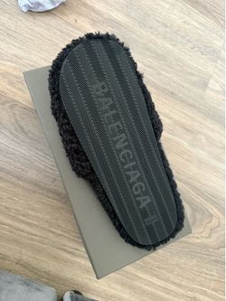 Balenciaga Slides