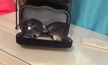 Glasses Gucci