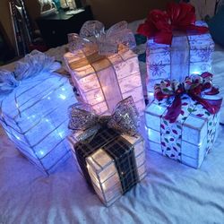 Decoration Gift Box With Lights