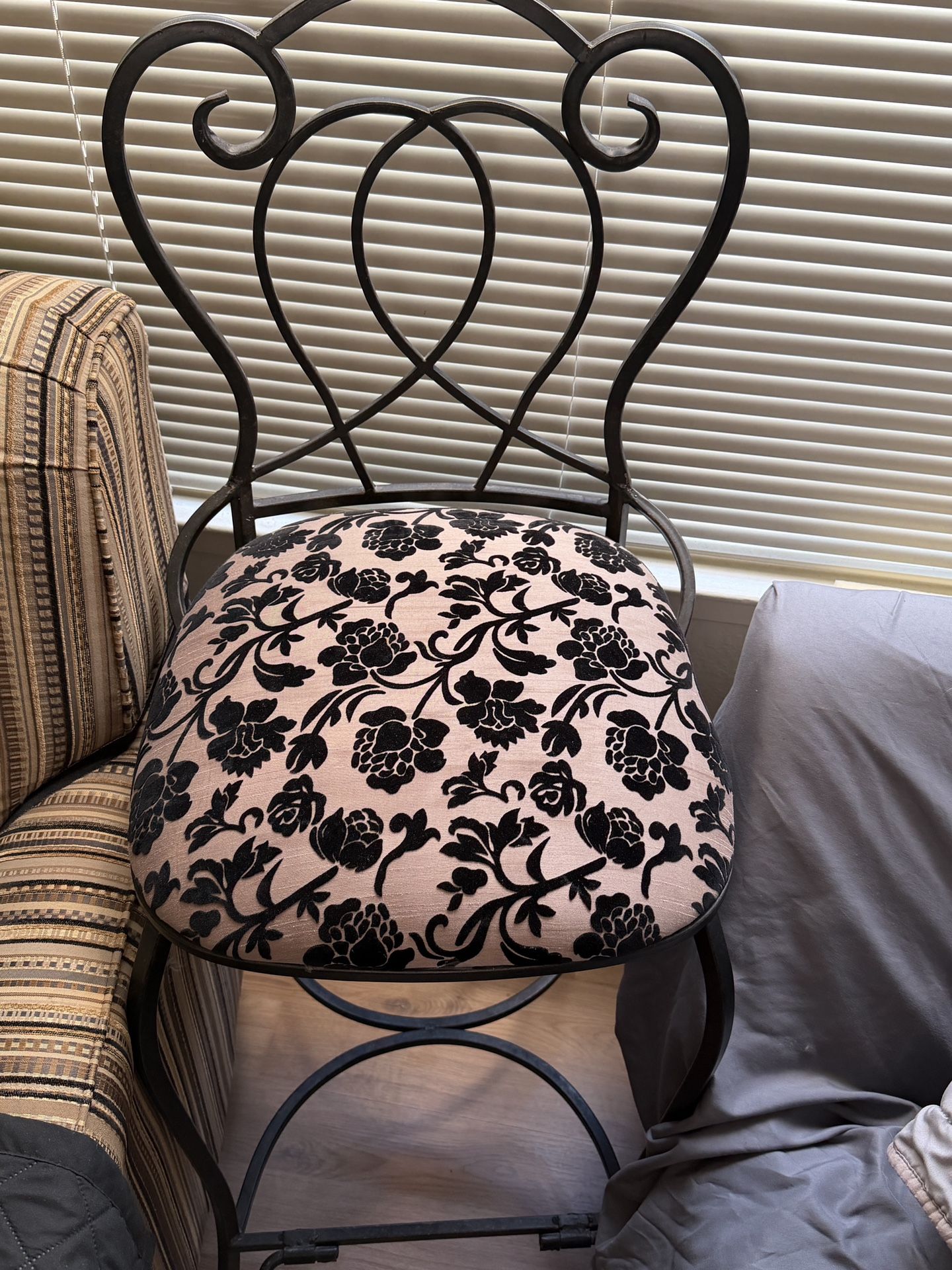 Bar Chair 