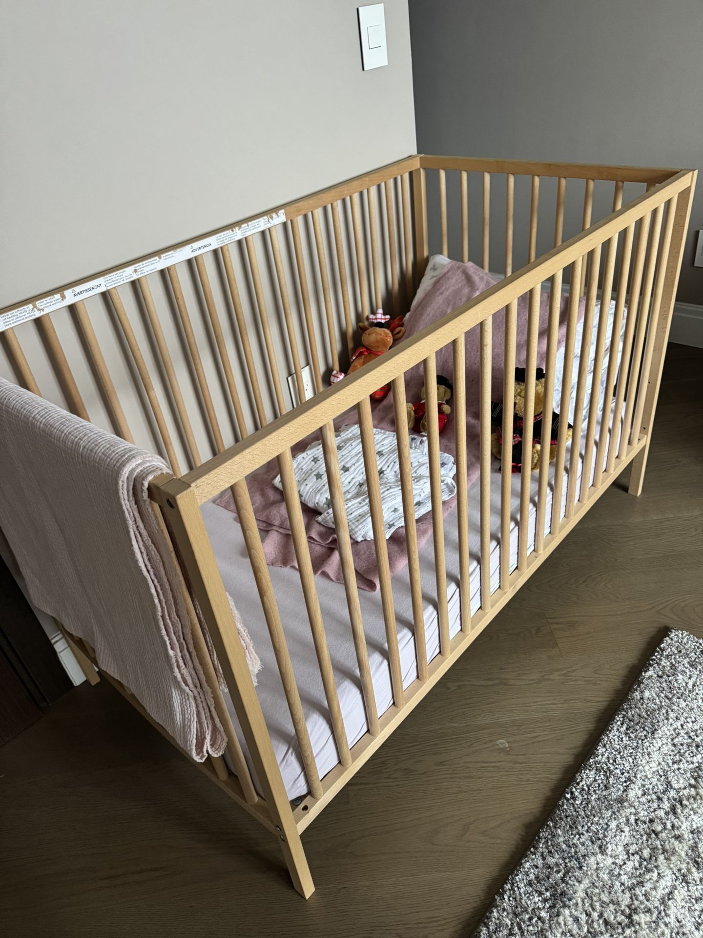 Free Shipping! Graco Olivia 3-in-1 Convertible Baby Crib Driftwood