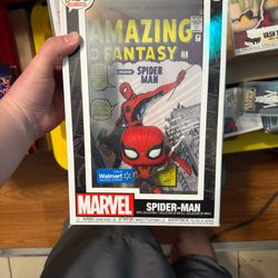 SPIDERMAN #300 & Spiderman Bundle Funko Pop 