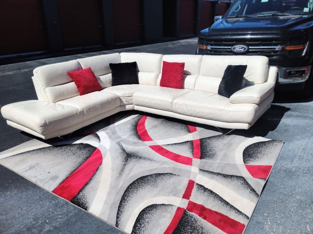 Modern Sectional Sofa