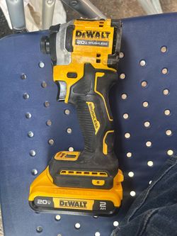 ATOMIC 20V MAX Cordless Brushless Compact 1/4 in. Impact Driver battery