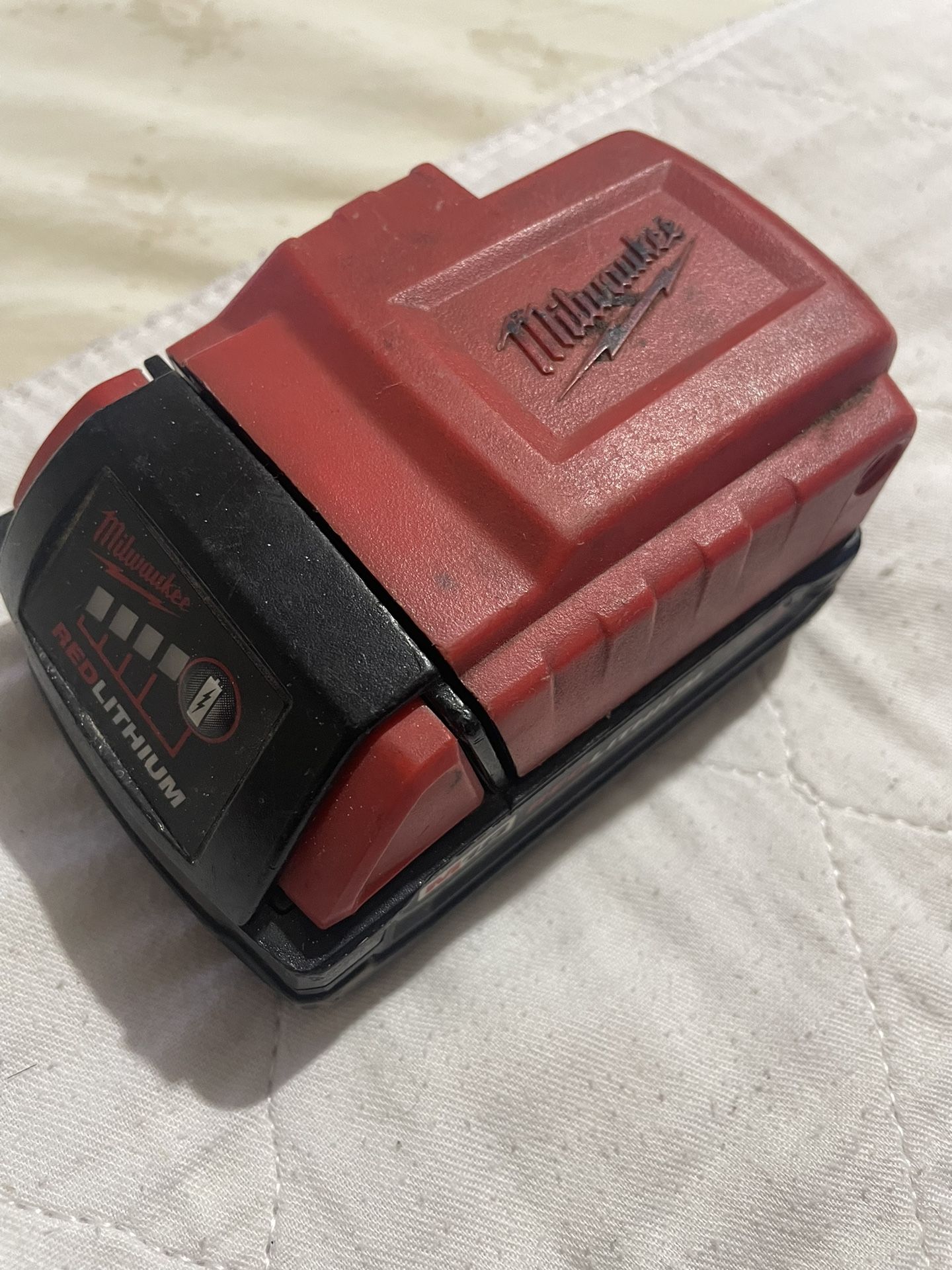 Milwaukee M18 Power Source & Battery