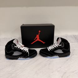 Jordan 5 Retro OG 'Black Metallic Reimagined' size 8 to 9.5