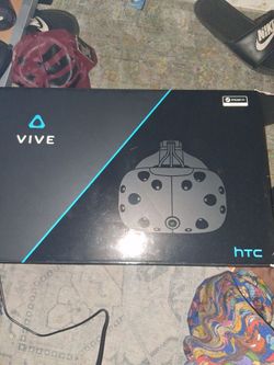 Selling my HTC Vive (Please Read the Description)
