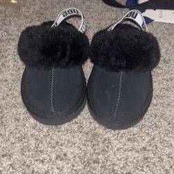 Ugg Slippers 